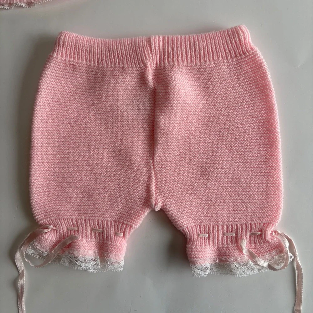 Vintage Infant Girls Pink Knit‎ Set Lace Accents Floral Embroidery Acrylic